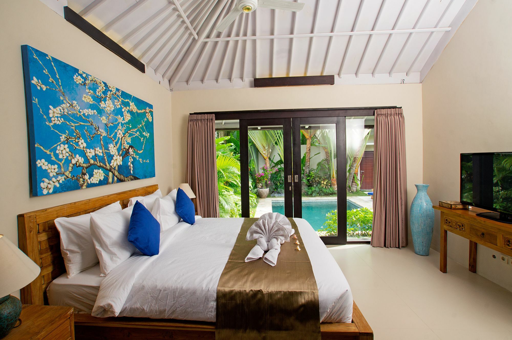 Arushi Seminyak (Bali)